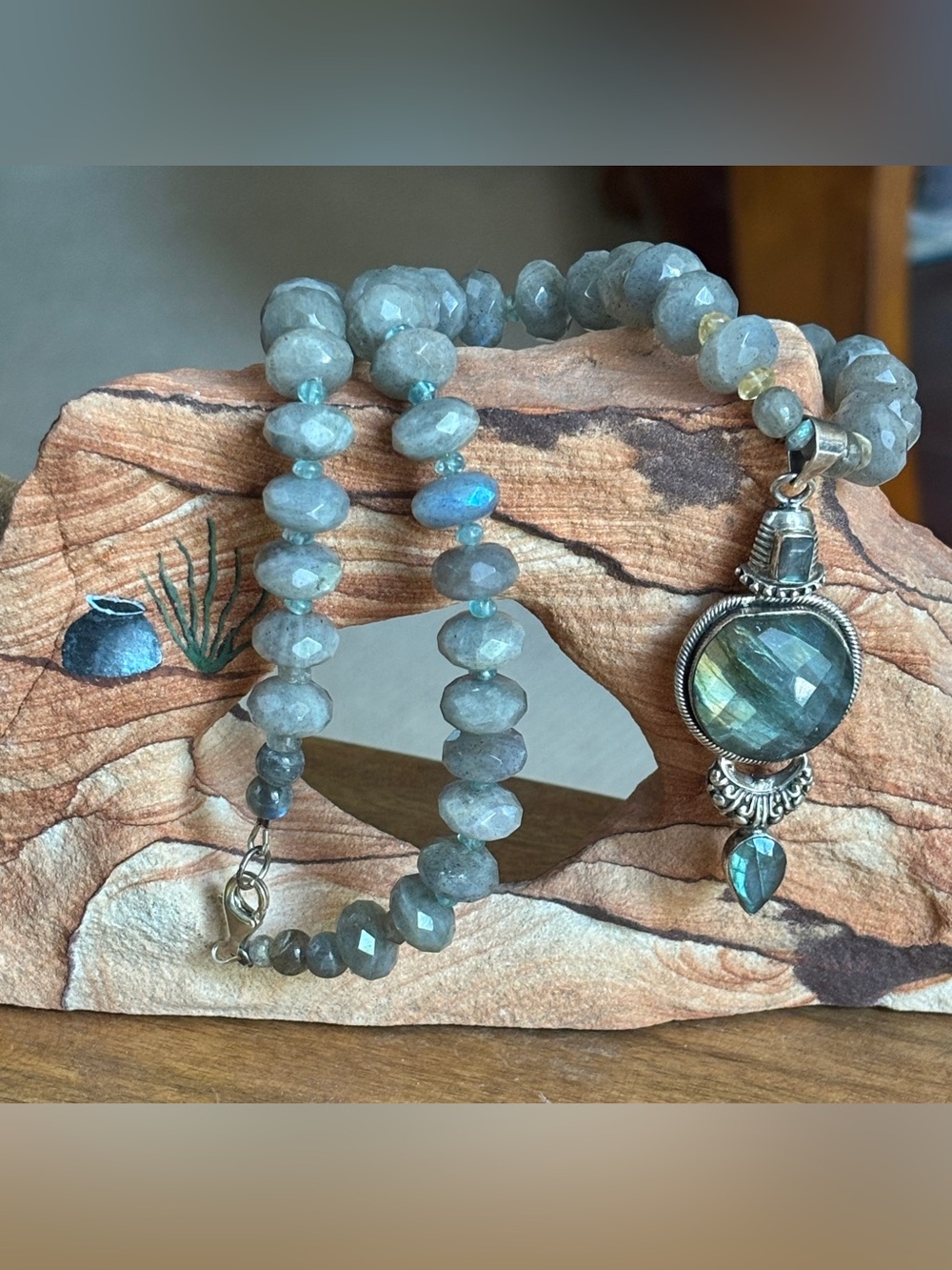 Faceted Labradorite Drop Pendant Ornate Necklace 925 Sterling Setting & Clasp